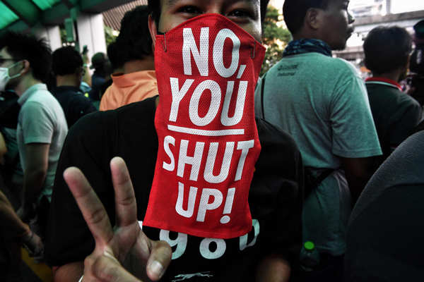 Thousands join anti-government protest in Bangkok