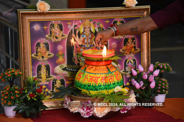 COVID-19 casts its shadow on Navratri festivities