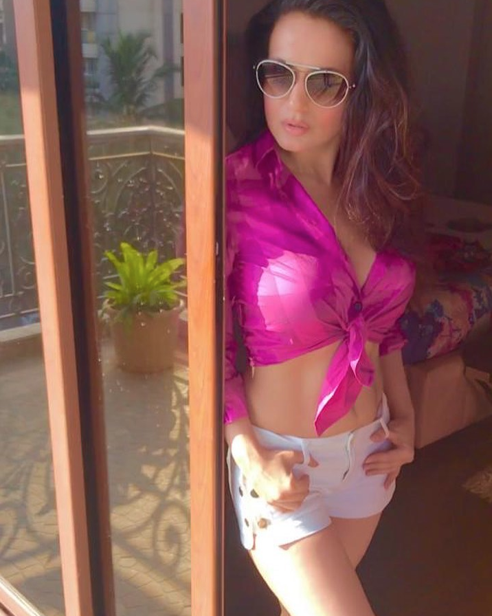 These bewitching pictures of Ameesha Patel will surely take your breath away