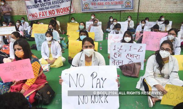 Doctors hold protest over delayed salaries