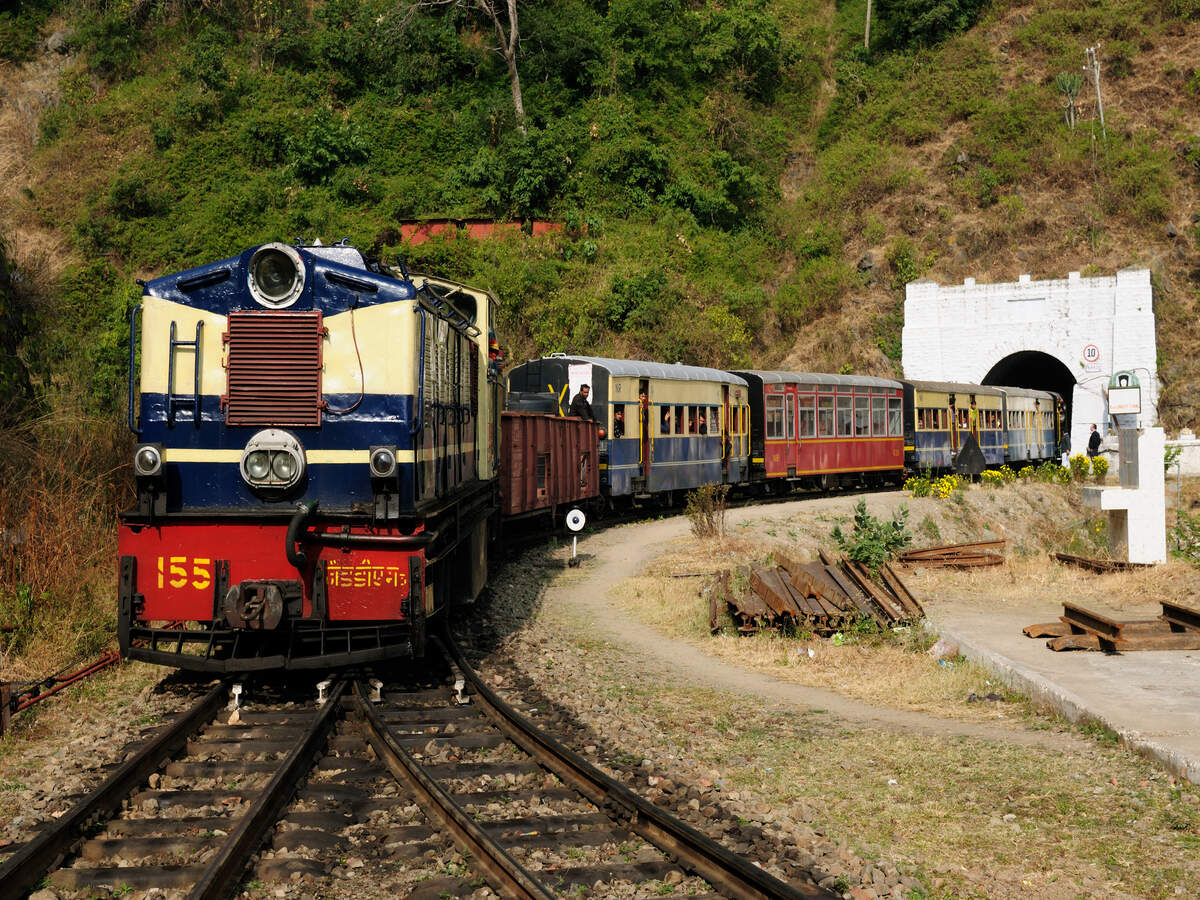 Railways launch 'Bags on Wheels' app to transport passenger luggage from home to train Railways launch 'Bags on Wheels' app to transport passenger luggage from home to train