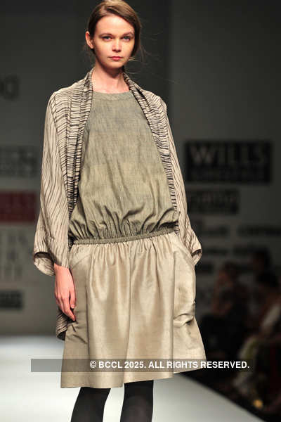 WIFW '11: Day 1: Neeru Kumar