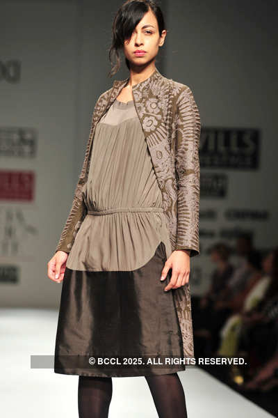 WIFW '11: Day 1: Neeru Kumar