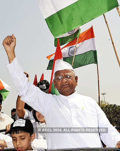 Sibal should resign: Hazare