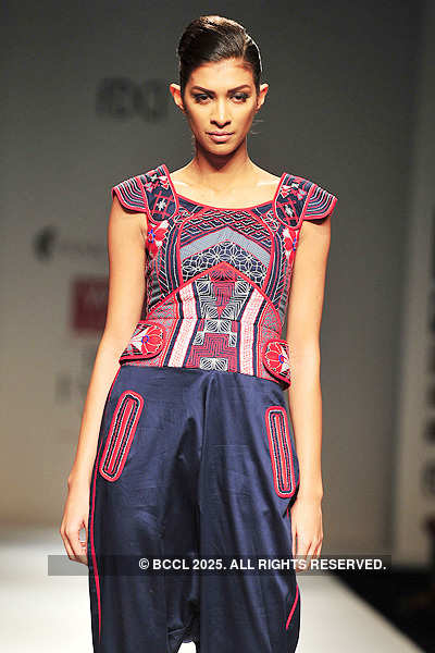 WIFW '11: Day 1: Pankaj & Nidhi