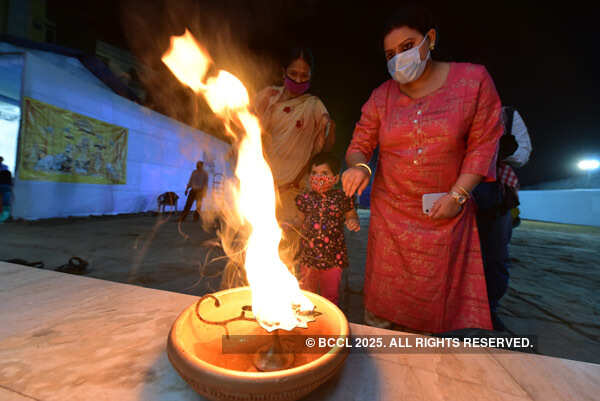 Durga Puja celebrations end with idol immersion
