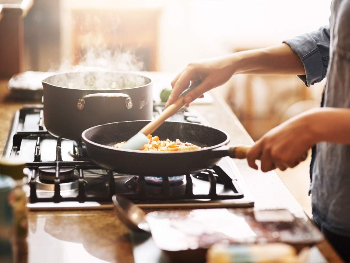 Steel Kadhai Options For Making Cooking Easier - Times of India (January,  2024)