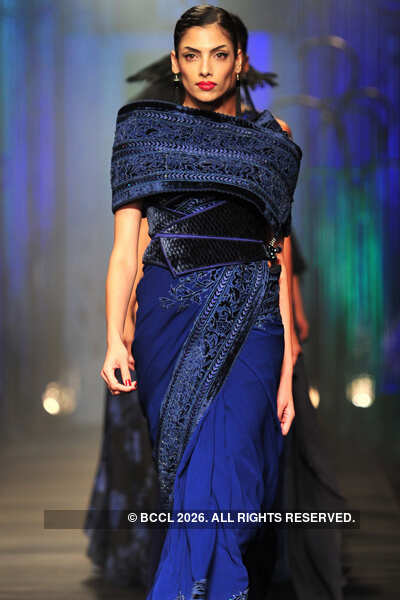 WIFW '11: Day 1: Tarun Tahiliani