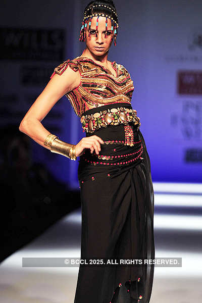 WIFW '11: Day 2: Ashima & Leena