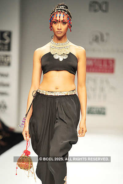 WIFW '11: Day 2: Ashima & Leena