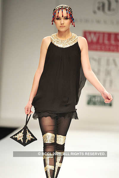 WIFW '11: Day 2: Ashima & Leena