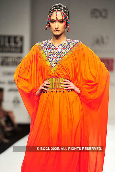 WIFW '11: Day 2: Ashima & Leena