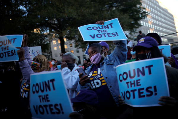 US Elections: Thousands rally to 'protect the vote'