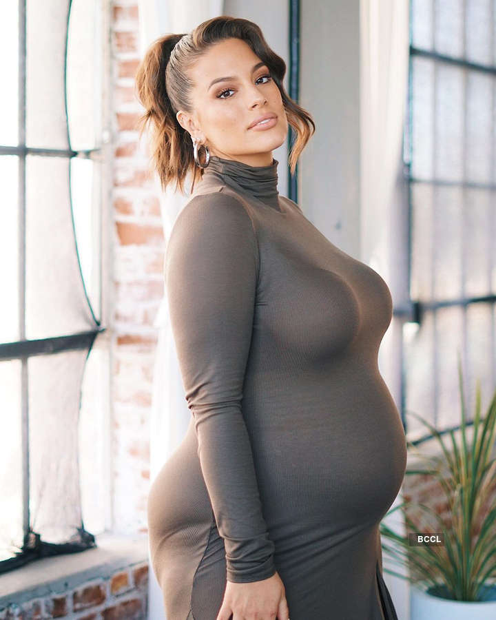 I know my curves are sexy and there is no reason to hide them: Ashley Graham