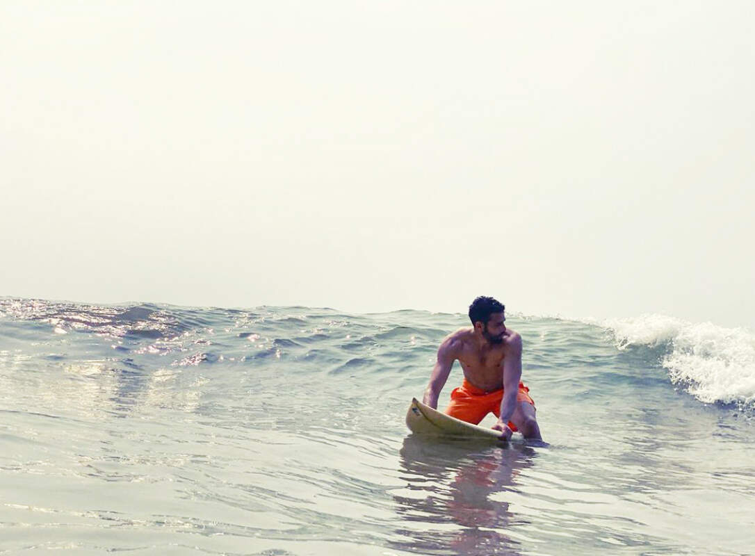 &lsquo;Gully Boy&rsquo; actor Siddhant Chaturvedi sets the temperature soaring with his beach vacay pics