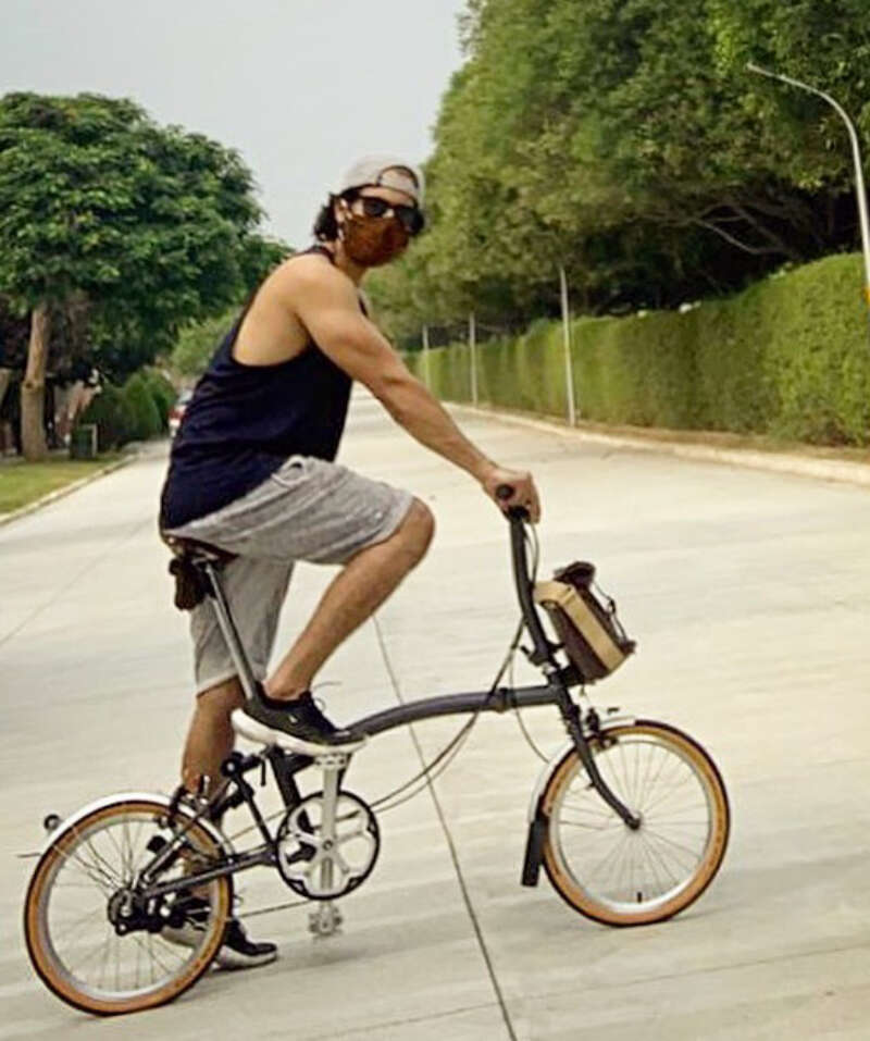 Shahid Kapoor looks dapper as he gears up for morning ride; shares stunning pictures