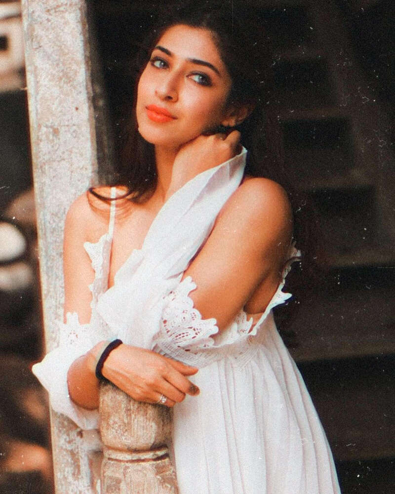 <BR> is turning heads with her bewitching pictures <BR> is turning heads with her bewitching pictures
