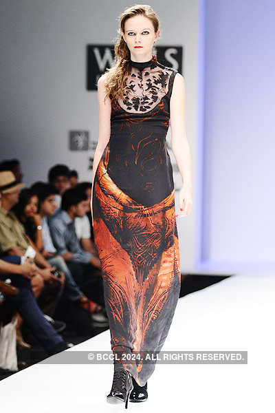 WIFW '11: Day 3: Nidhi & Divya