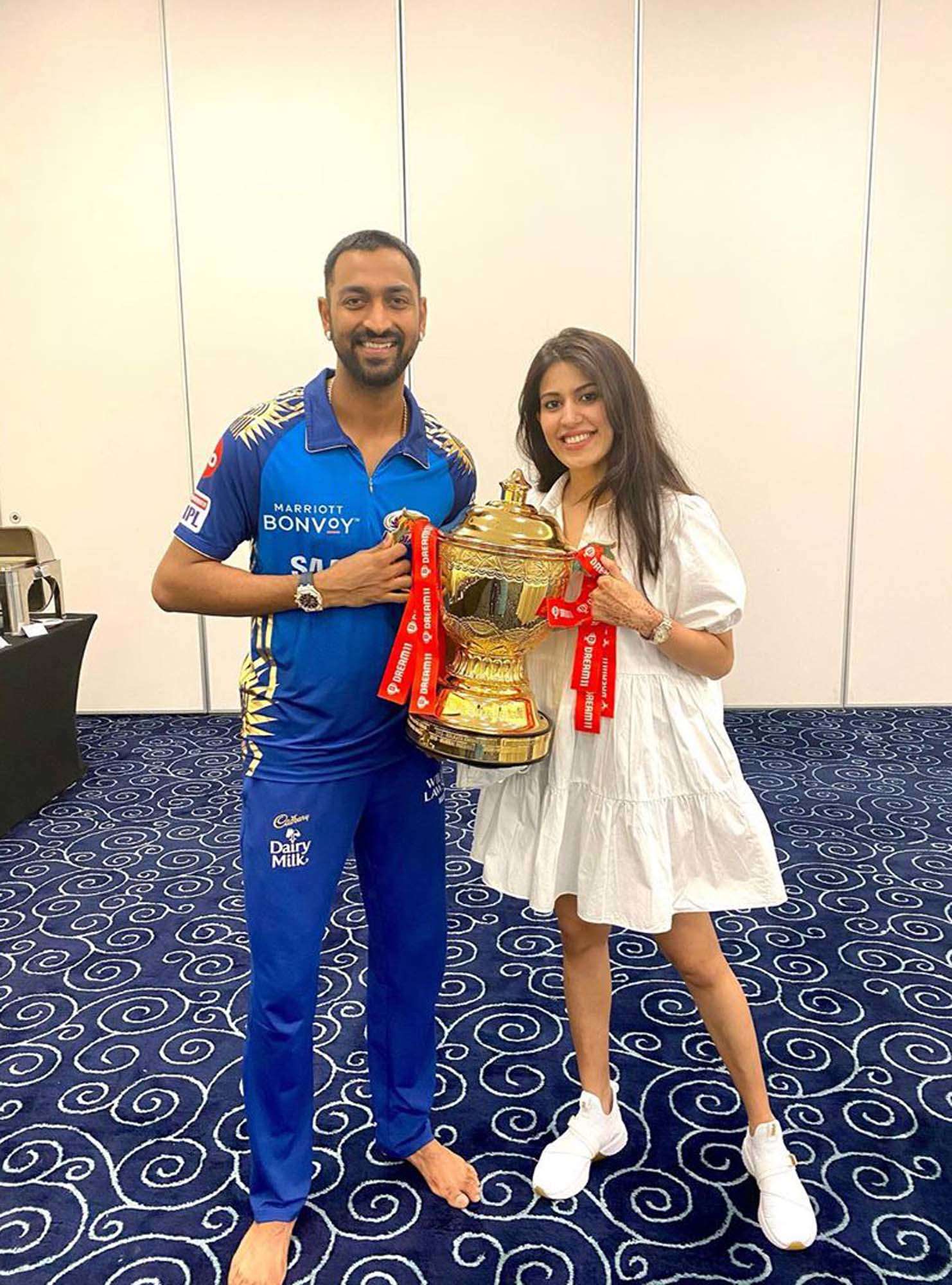 MI players celebrate 2020 IPL victory with their wives and girlfriends