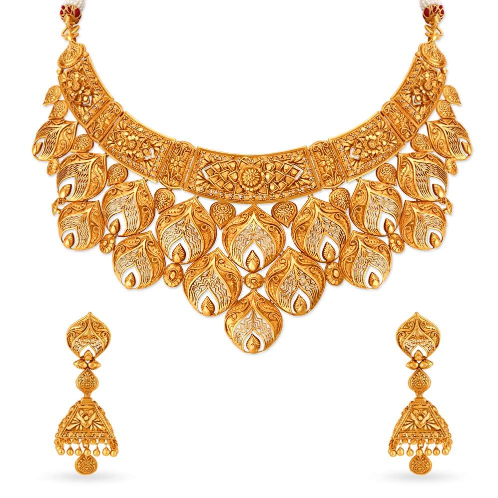 Statement pieces by Tanishq