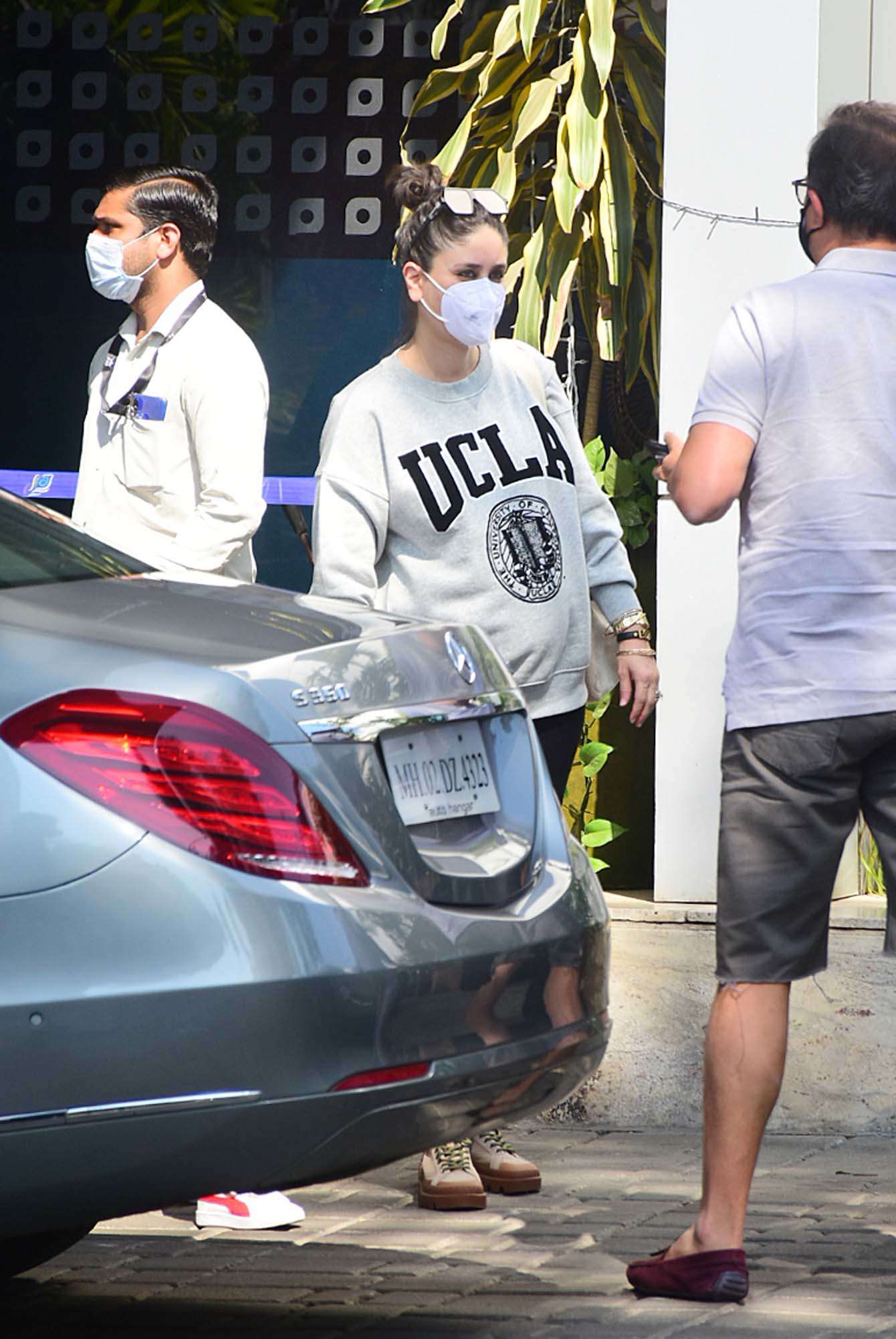 Photos of celebrities at airport