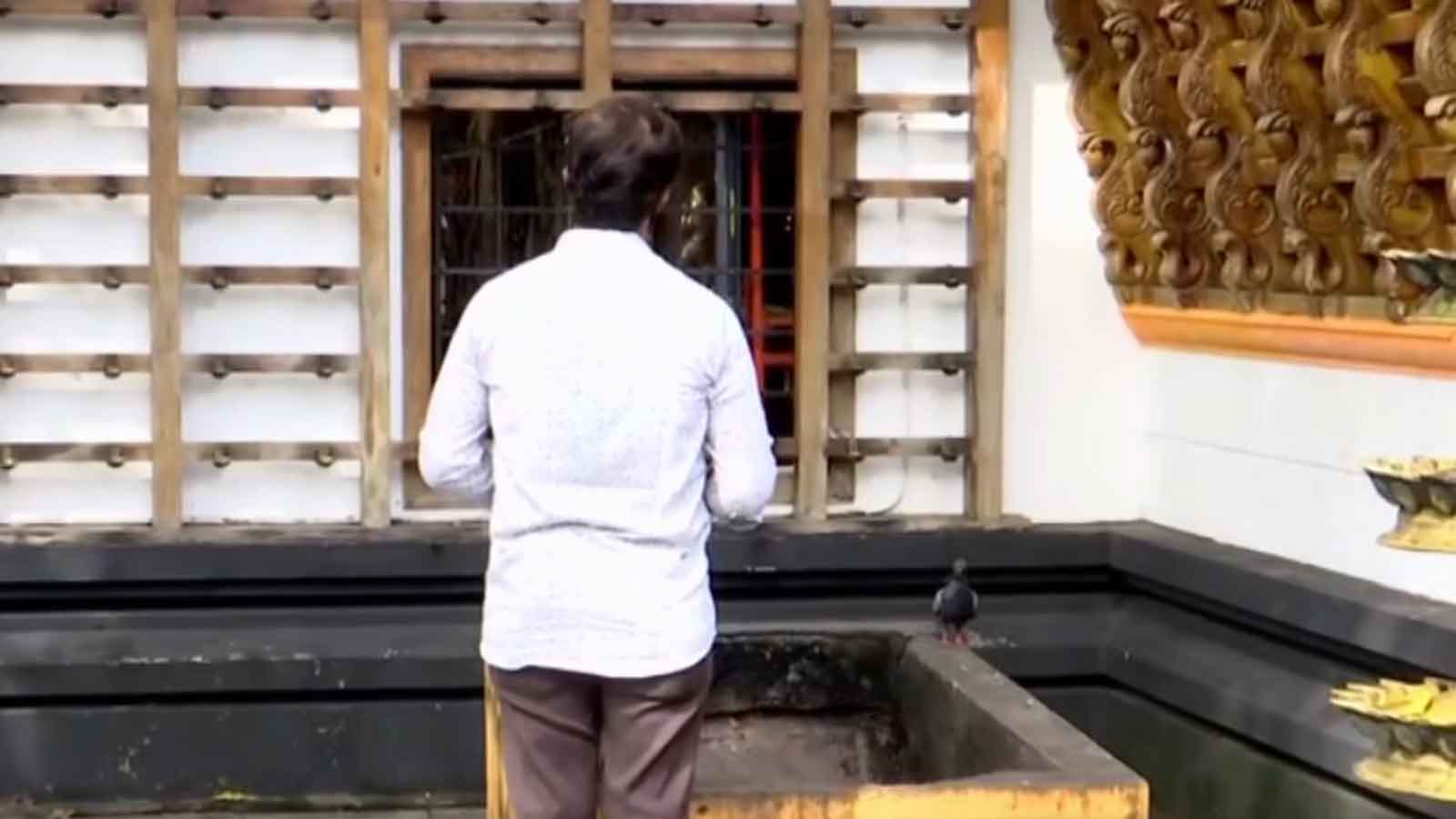 Diwali 2020 Devotees offer prayers at OTC Hanuman Temple in