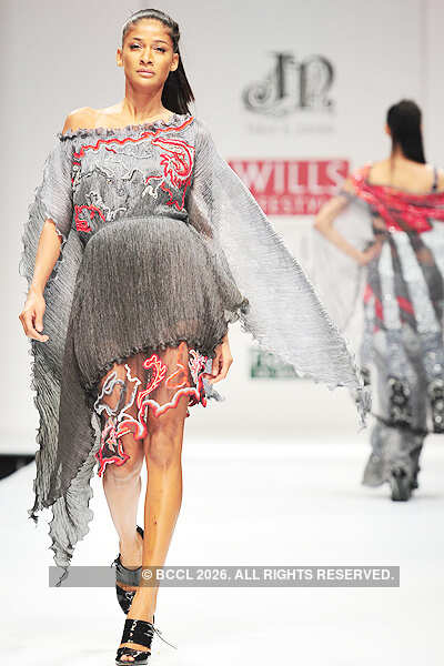 WIFW '11: Day 4: Niket & Jainee