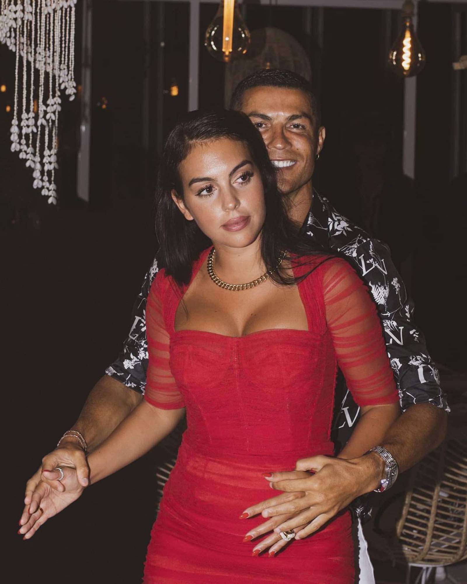 Unmissable pictures of Cristiano Ronaldo's girlfriend Georgina Rodriguez |  Photogallery - ETimes