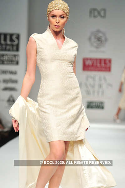 WIFW '11: Day 4: Sonia Sarin