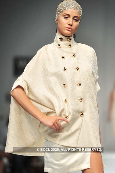 WIFW '11: Day 4: Sonia Sarin