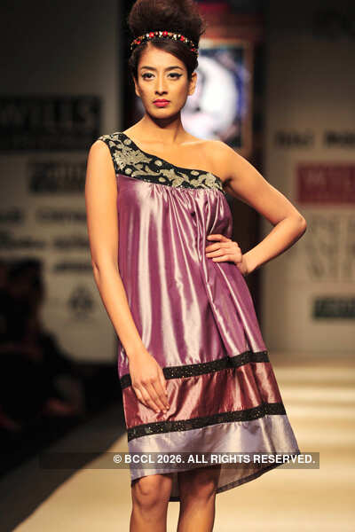 WIFW '11: Day 4: Niki Mahajan