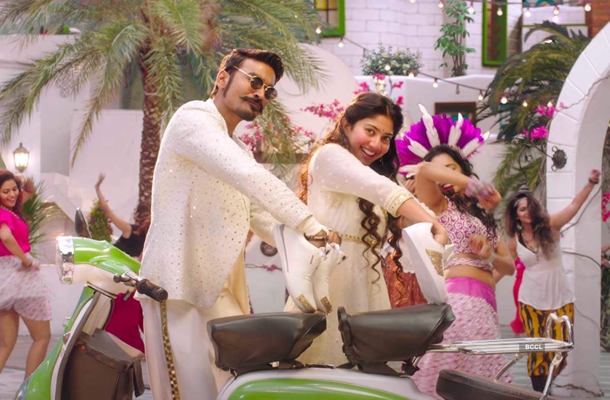 Dhanush and Sai Pallavi's 'Rowdy Baby' becomes the first South Indian song  to hit a billion views on YouTube | Photogallery - ETimes