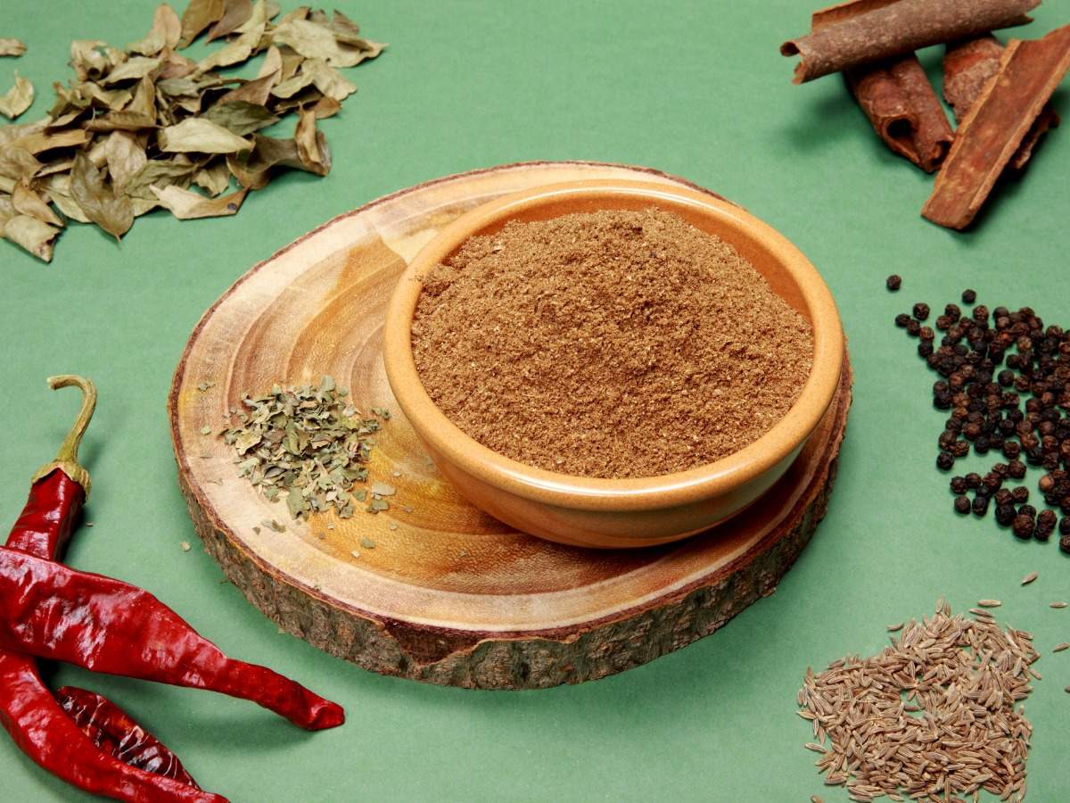 Масала масло. Гарам масала Индия. Специя Гарам масала фотоклипарт. Garam Masala Spices приправа для упаковки. Гарам масала США.