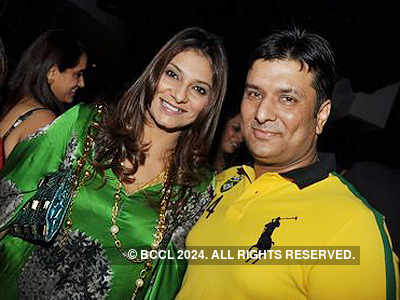 Shalini Kocchar's b'day bash 