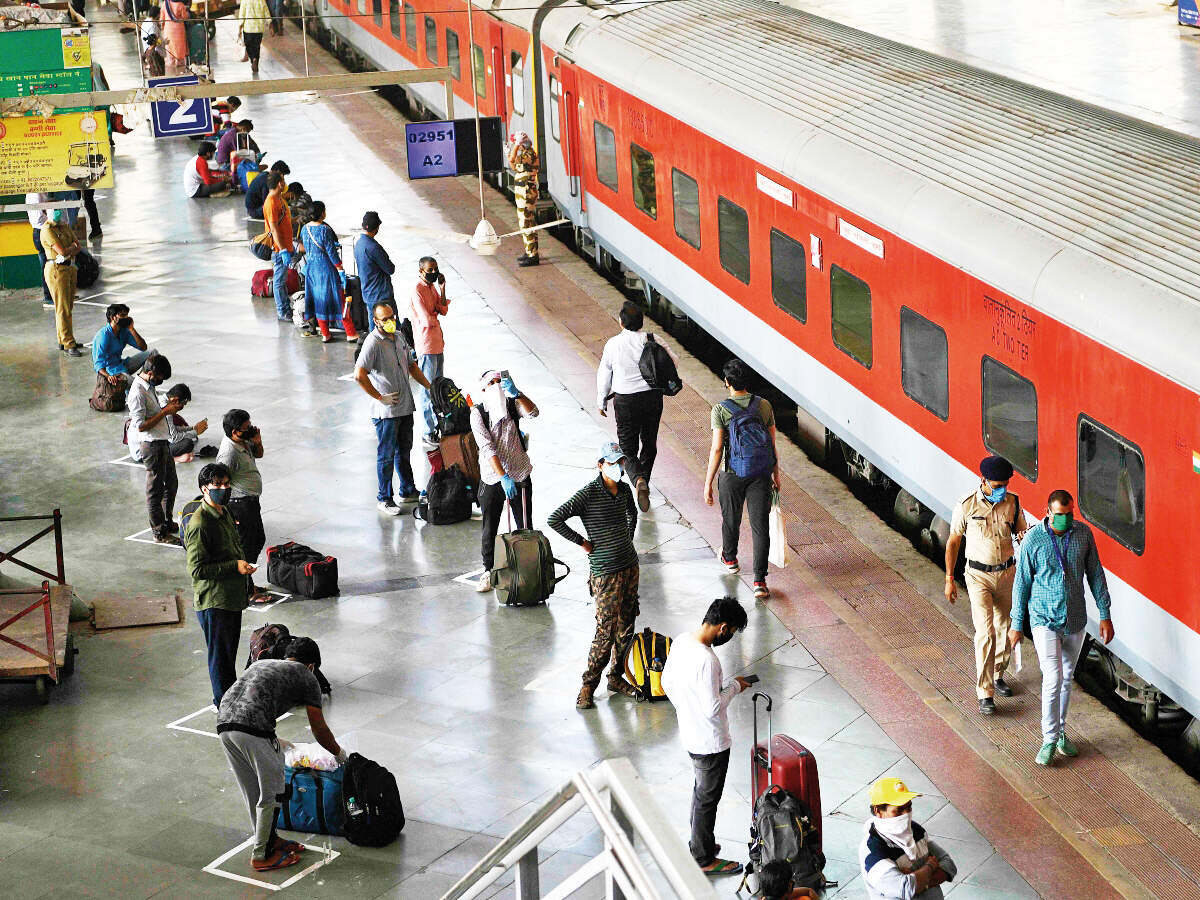 Is Mumbai prepared to screen thousands arriving each day?