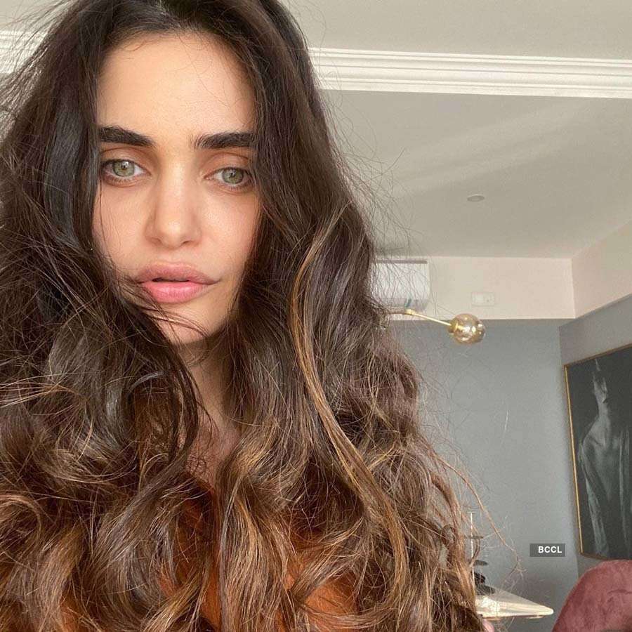 Gabriella Demetriades' stunning pictures are a rage on the internet