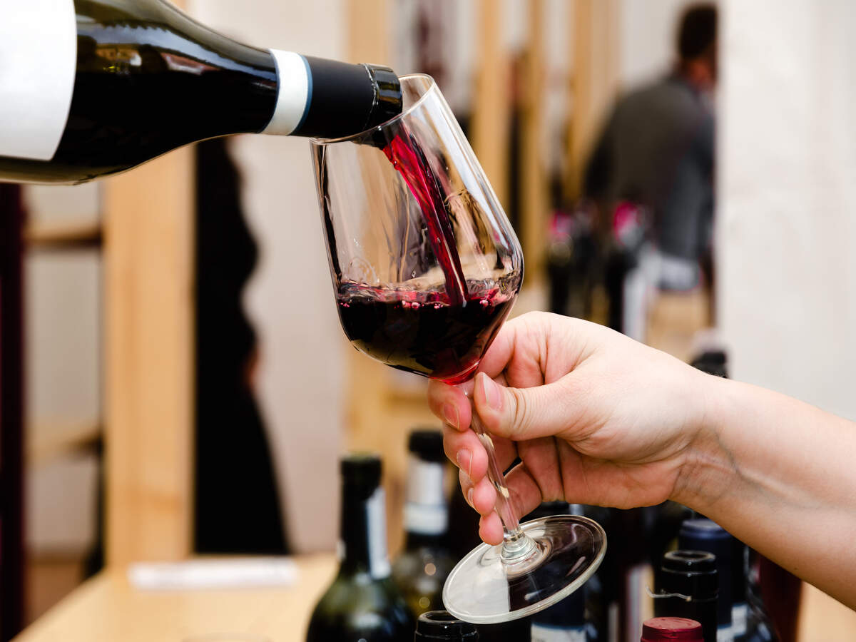 Thanksgiving gone right! A couple was served one of the world's costliest wines by mistake! Thanksgiving gone right! A couple was served one of the world's costliest wines by mistake!