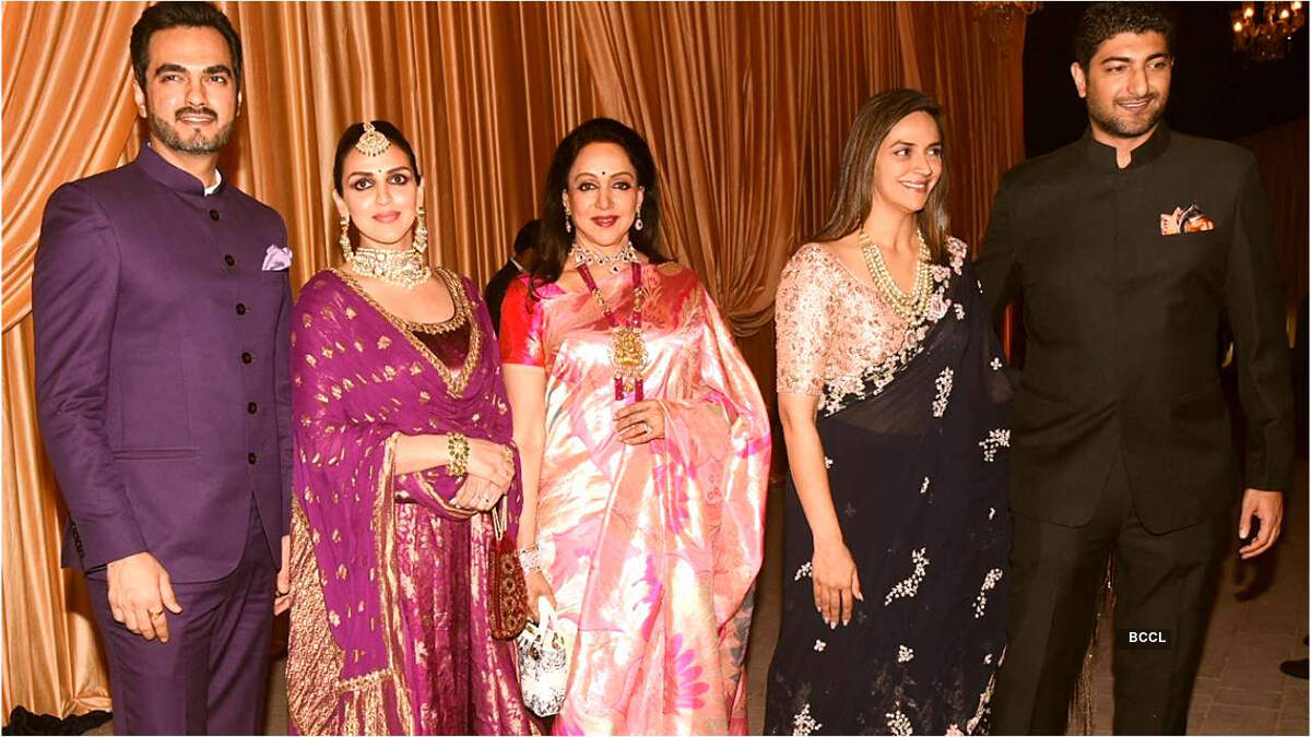 Grandparents Hema Malini and Dharmendra are 'overjoyed' as Esha Deol's sister Ahana Deol welcomes twin girls