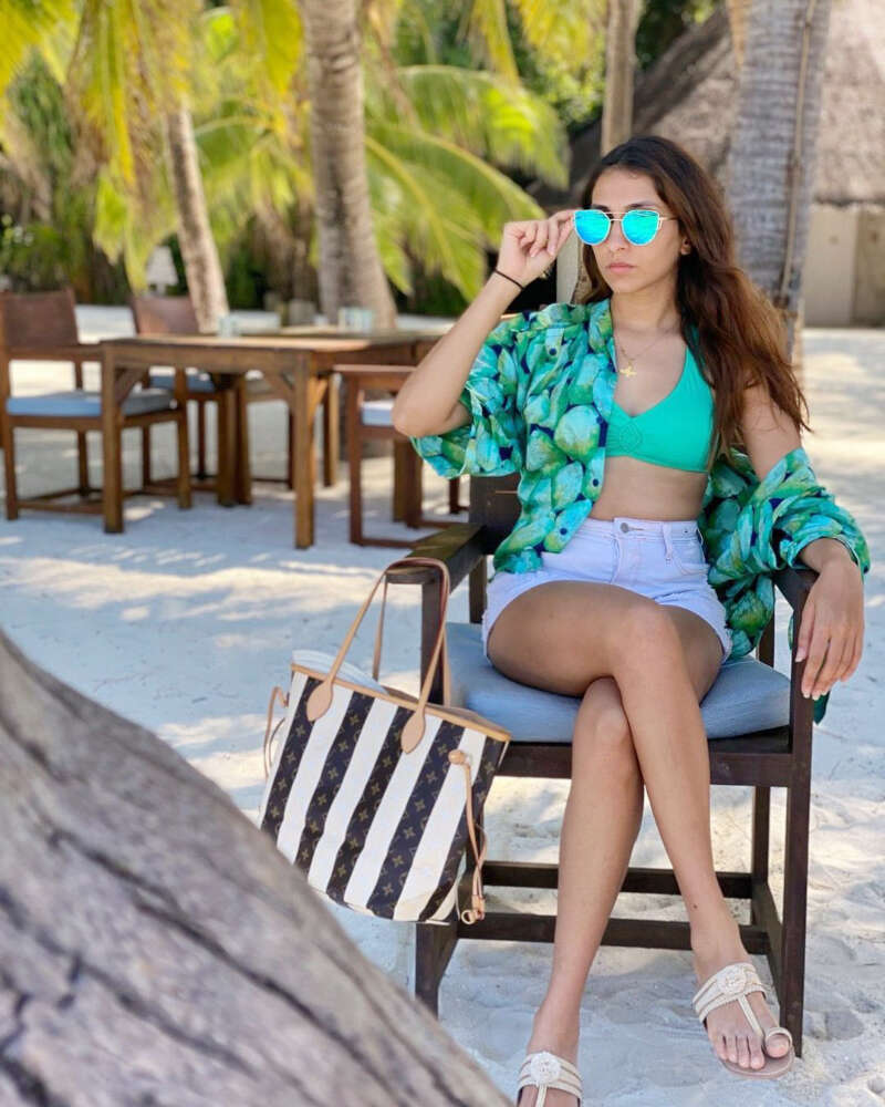 Armaan Jain shares stunning pictures with wife Anissa Malhotra from Maldives vacation