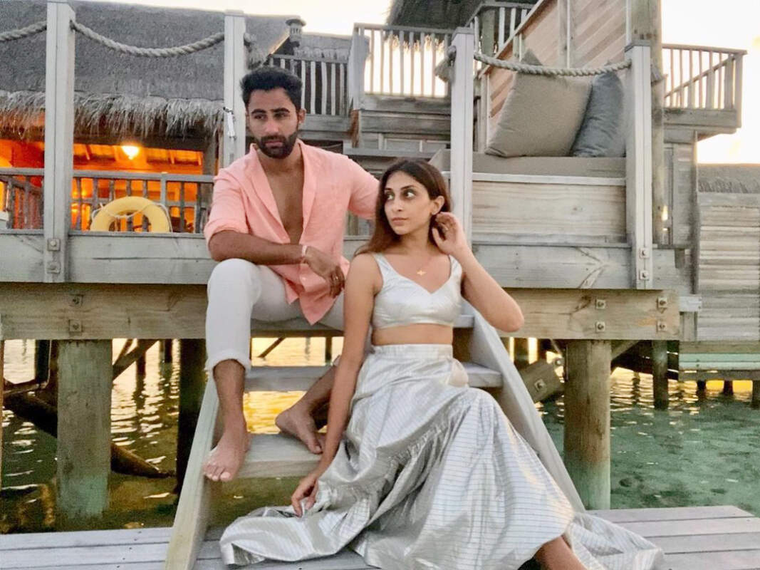 Armaan Jain shares stunning pictures with wife Anissa Malhotra from Maldives vacation