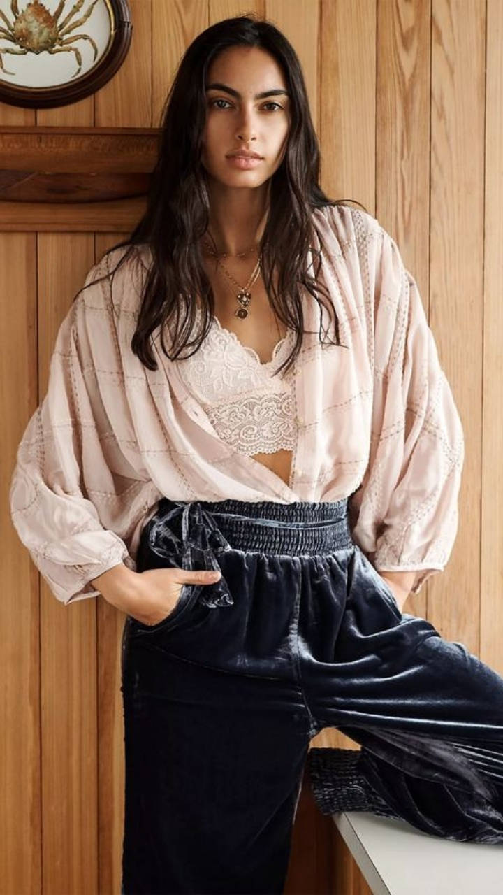 Effortlessly Chic Bralette Outfit Ideas