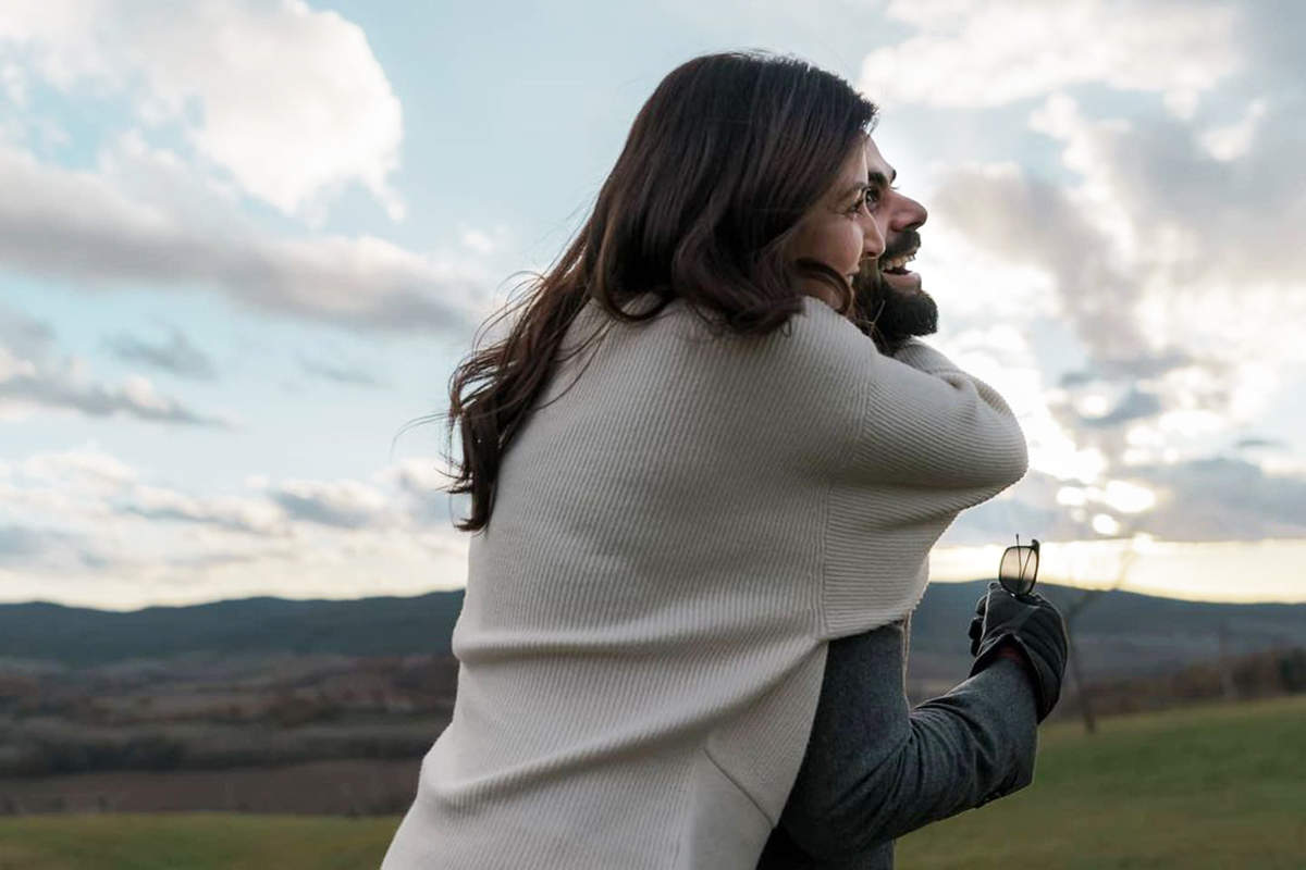 Anushka Sharma and Virat Kohli ring in New Year 2022 with bright smiles, share photos from their celebrations