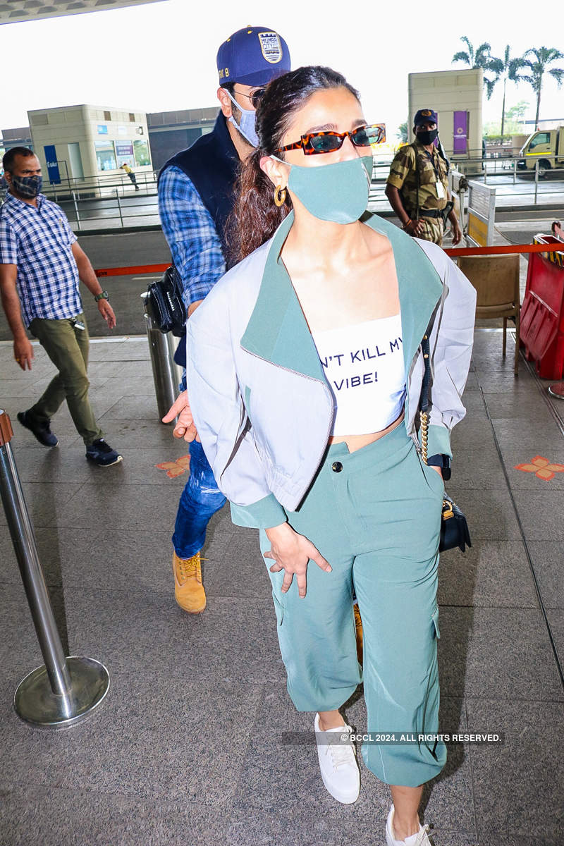 Photos of celebrities at airport