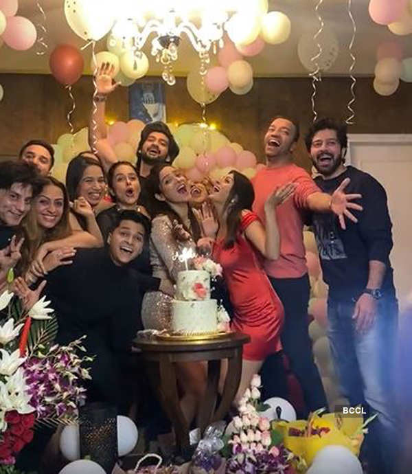Inside pictures of Ankita Lokhande's high-octane birthday party