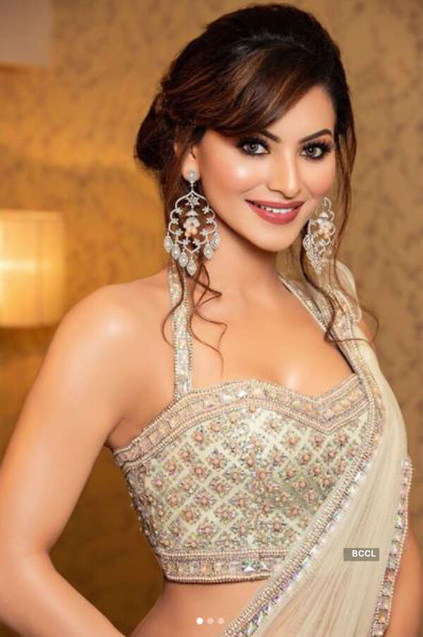 Urvashi Rautela is making heads turn with her bewitching pictures