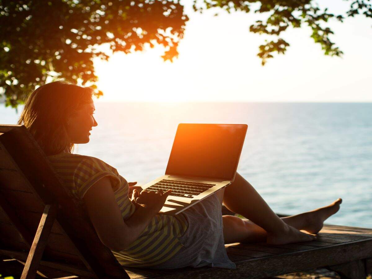 You can work remotely from Miami Beach in 2021! Know how You can work remotely from Miami Beach in 2021! Know how