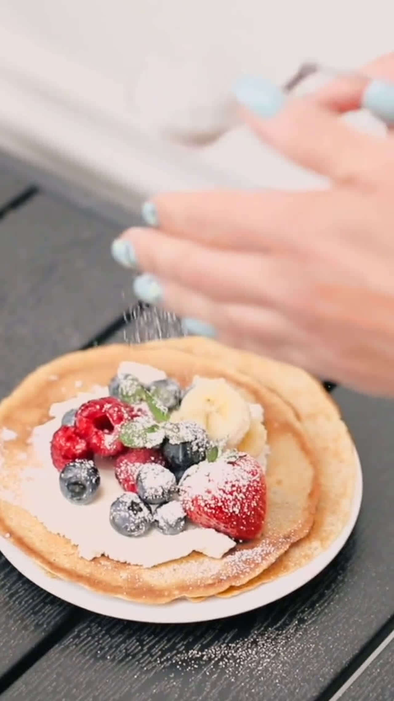 Dusting sugar Times Food