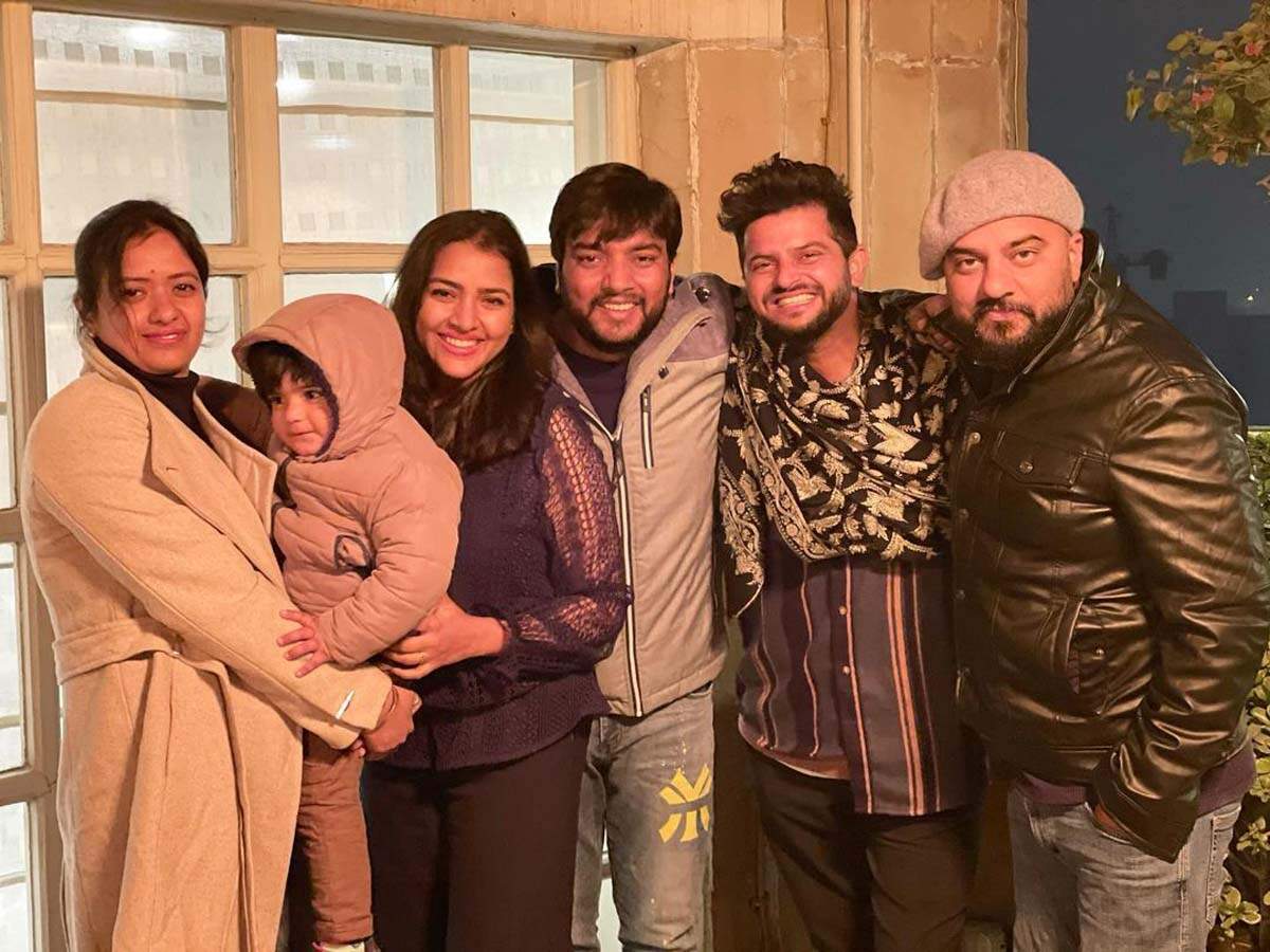 These pictures prove former cricketer Suresh Raina is the perfect family man