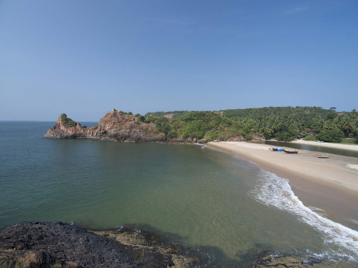 Maharashtra’s Sindhudurg airport to start flight operations by end of Jan 2021 Maharashtra’s Sindhudurg airport to start flight operations by end of Jan 2021