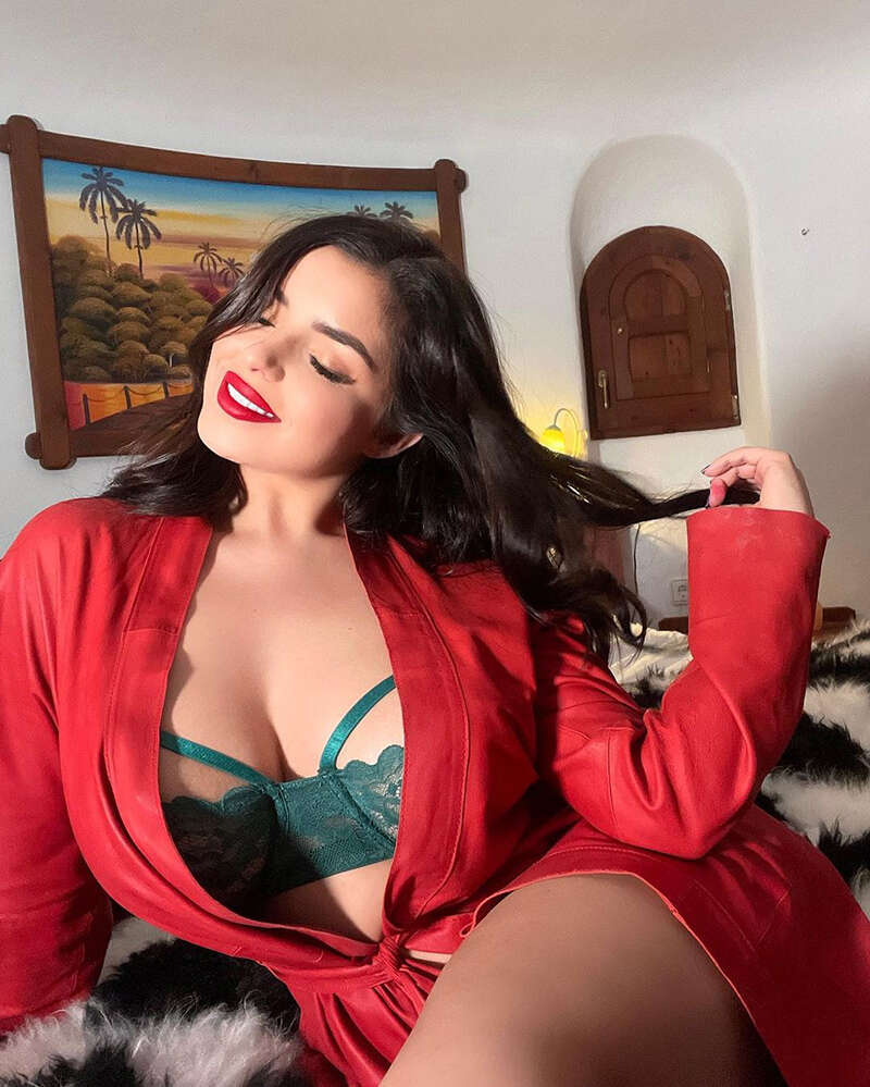 Instagram sensation shakes up the internet Instagram sensation shakes up the internet